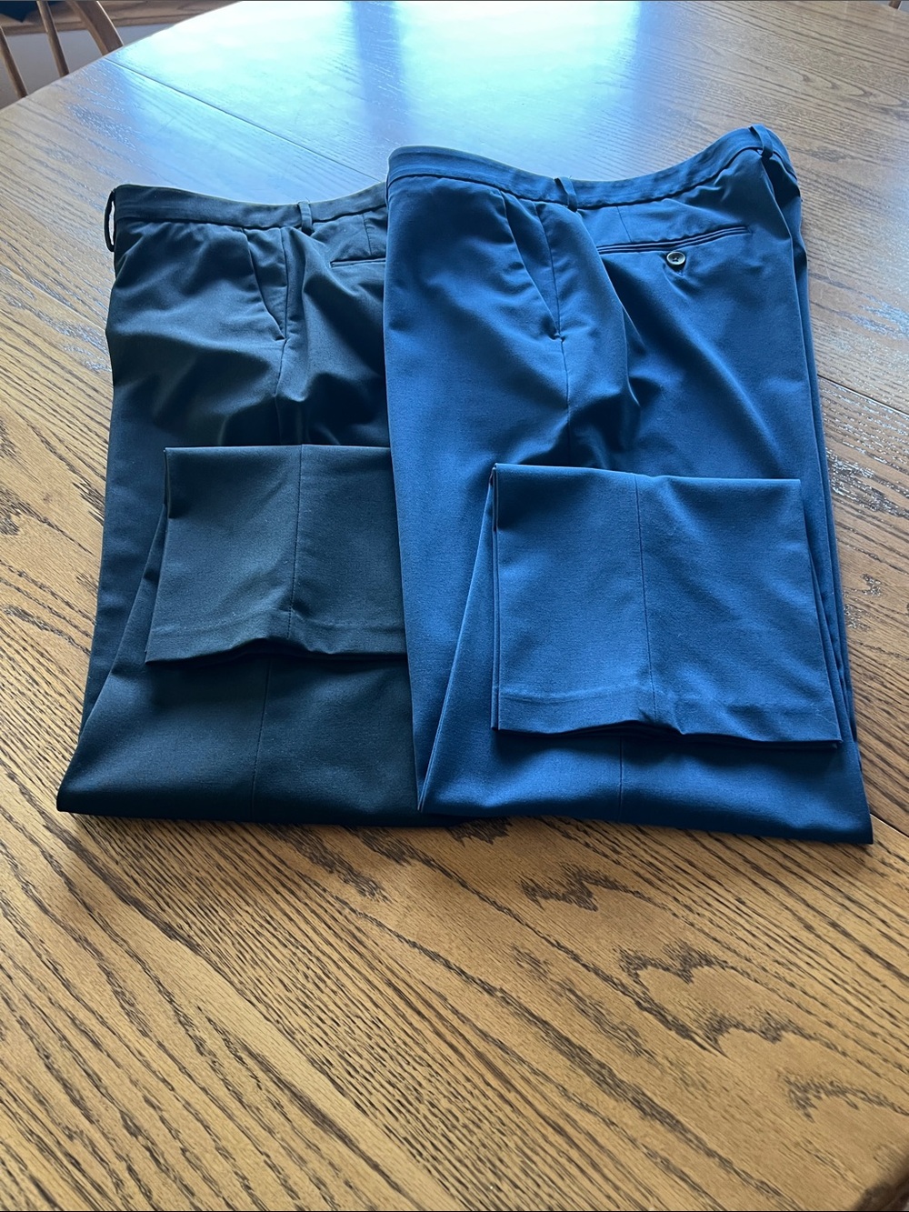 BUNDLE (2 pair) J M Haggar slim fit dress pants 36 x 32